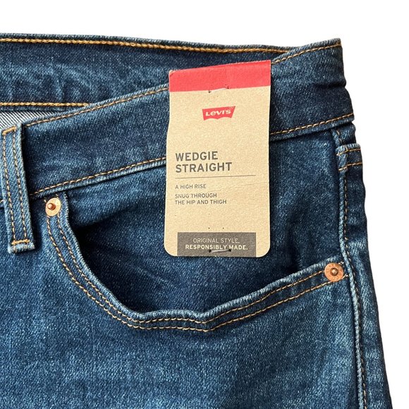 NWT Levi's Wedgie Straight Button Fly Size 24W Cotton Denim Jeans Plus S… - Picture 6 of 16